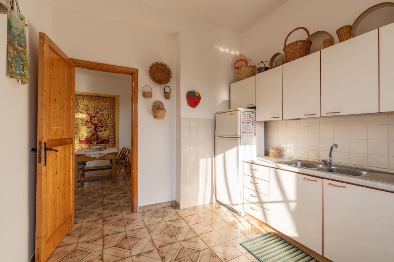 Casa Vacanze Calatijuncu بارتينيكو المظهر الخارجي الصورة