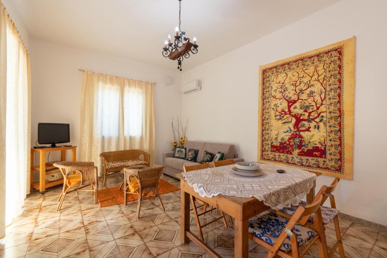 Casa Vacanze Calatijuncu بارتينيكو المظهر الخارجي الصورة
