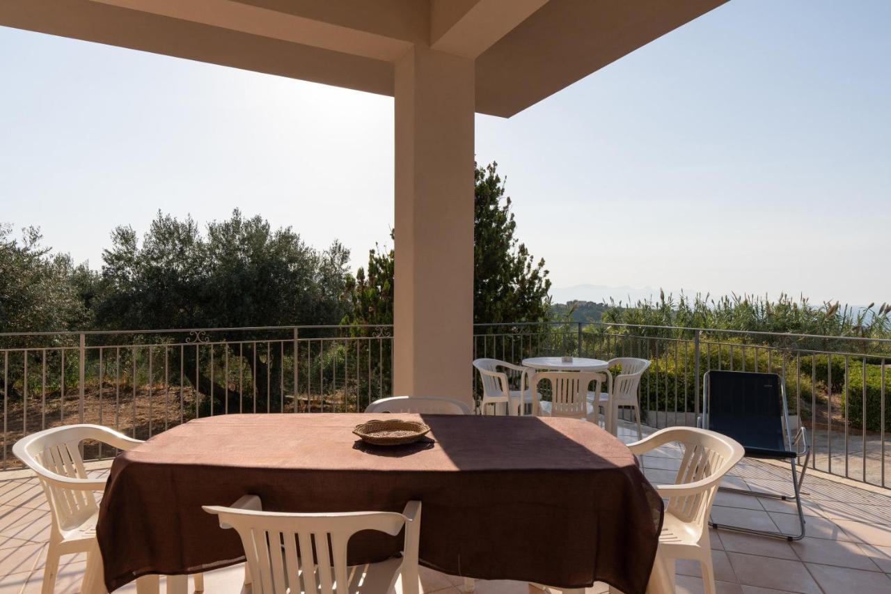 Casa Vacanze Calatijuncu بارتينيكو المظهر الخارجي الصورة